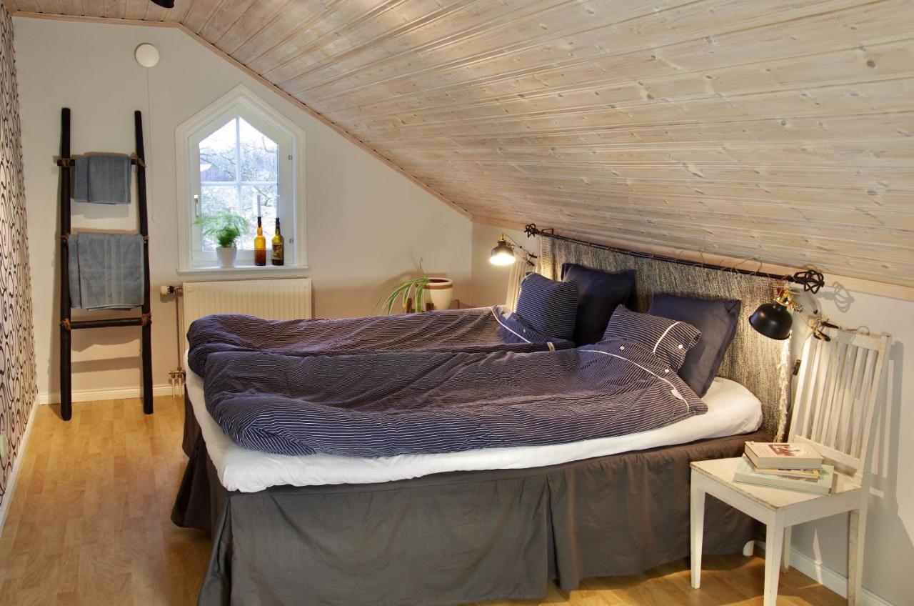 Hidingsta Gard B&B Йоребру Екстериор снимка